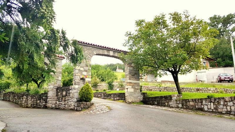 Holiday Home Slavi Vipava Exterior photo